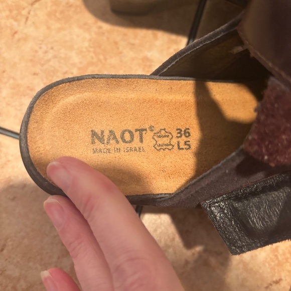 Naot Suede Upgrade Heeled Clogs in Oily Midnight Size 5 - Picture 7 of 10